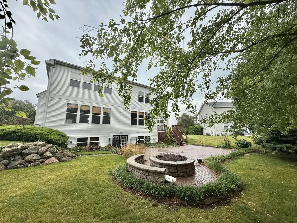 24142 Mill Creek Lane Plainfield IL 60586