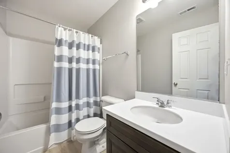 234 Wildmeadow Lane Woodstock IL 60098