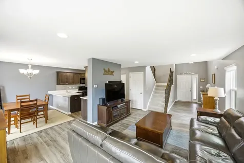 234 Wildmeadow Lane Woodstock IL 60098