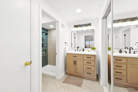 1400 North Yarmouth Place Mount Prospect IL 60056