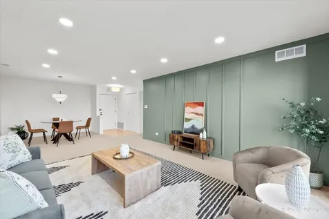 1400 North Yarmouth Place Mount Prospect IL 60056
