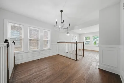 8049 South Kimbark Avenue Chicago IL 60619