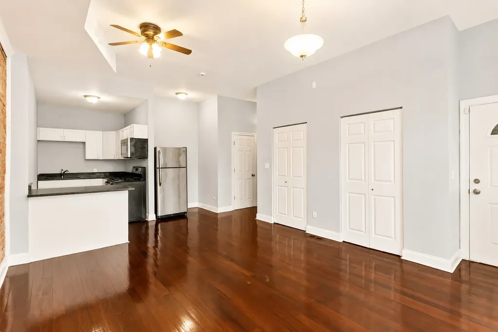 3143 West Warren Boulevard Chicago IL 60612