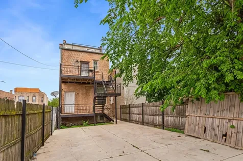 3143 West Warren Boulevard Chicago IL 60612