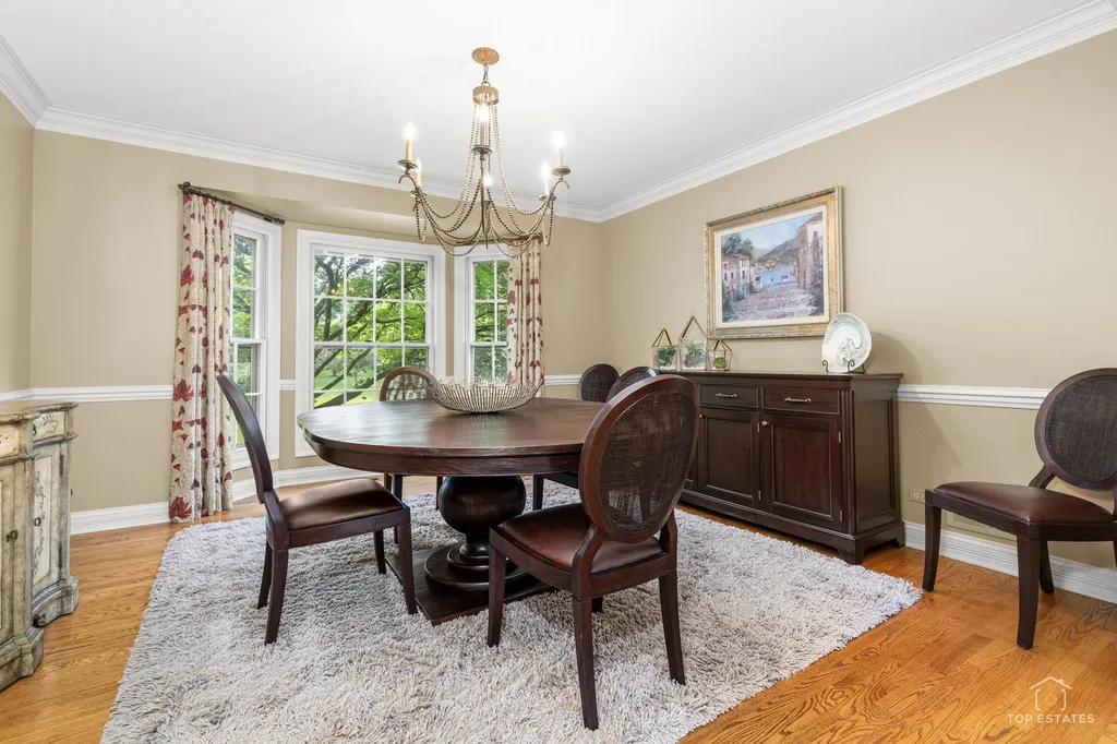 158 Derby Glen Drive Glen Ellyn IL 60137