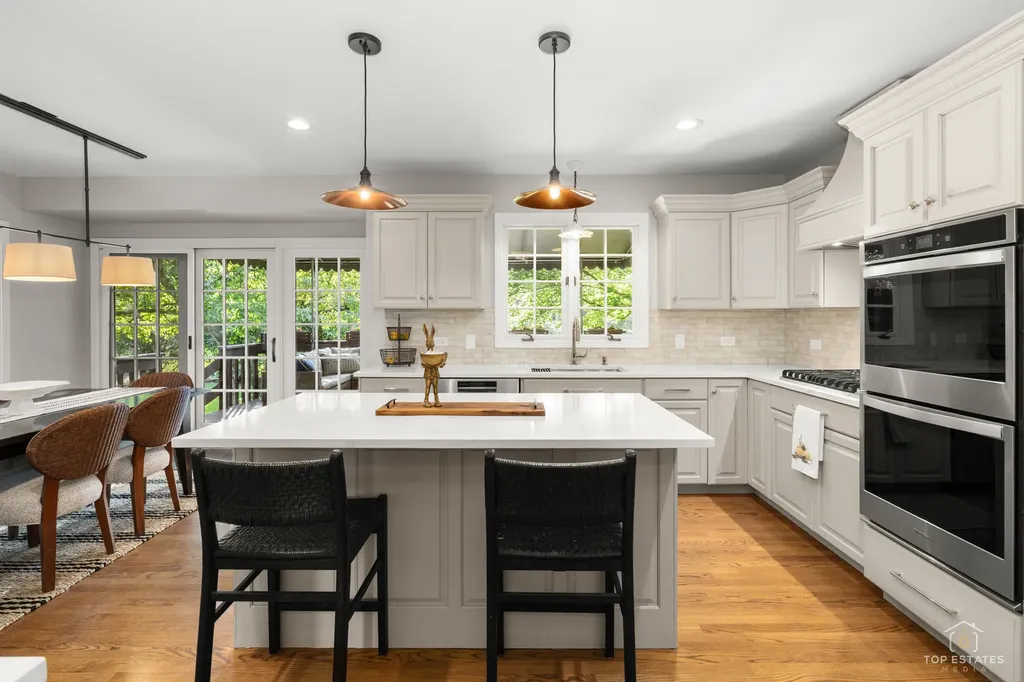 158 Derby Glen Drive Glen Ellyn IL 60137
