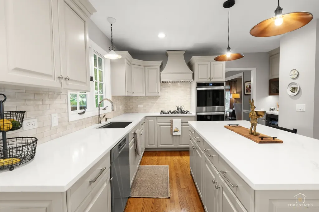 158 Derby Glen Drive Glen Ellyn IL 60137