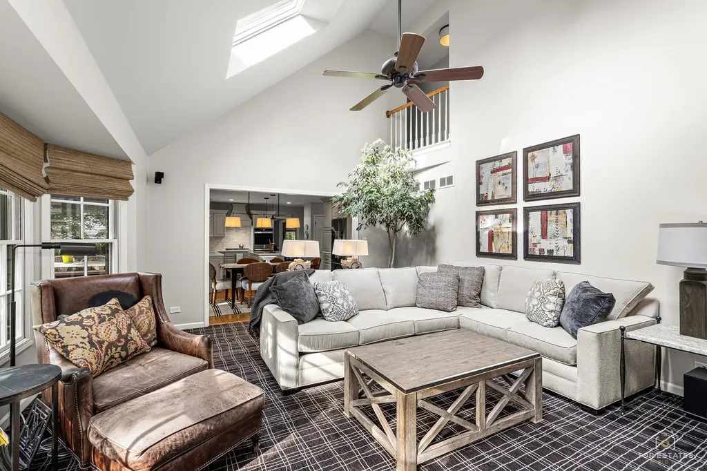 158 Derby Glen Drive Glen Ellyn IL 60137