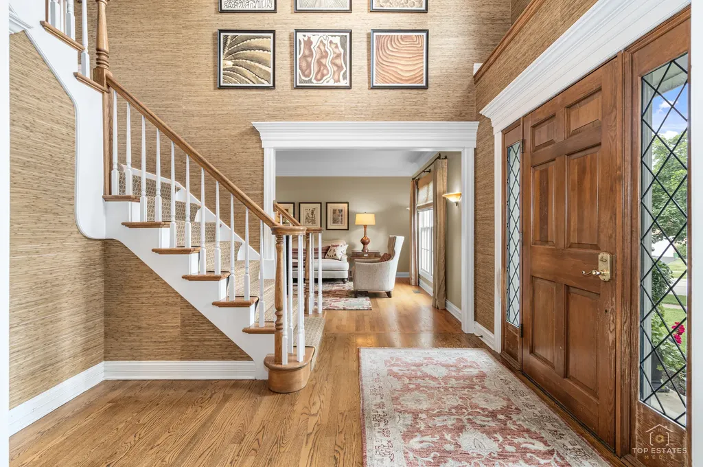 158 Derby Glen Drive Glen Ellyn IL 60137