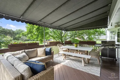 158 Derby Glen Drive Glen Ellyn IL 60137