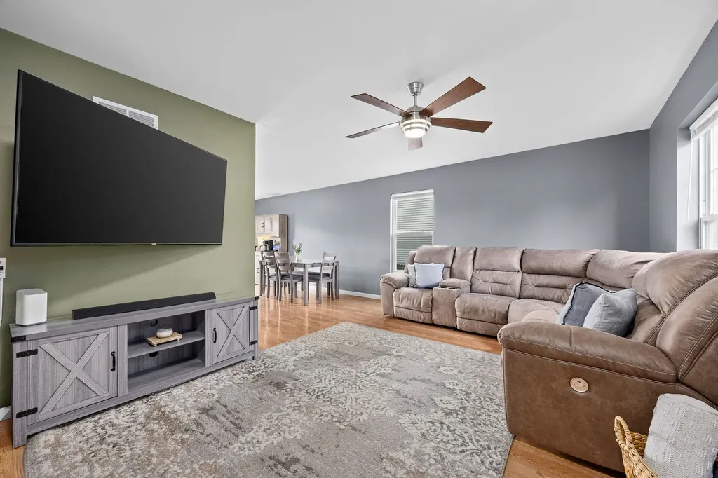 1802 Blue Ridge Drive Plainfield IL 60586