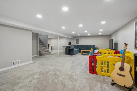 1407 Heidorn Avenue Westchester IL 60154