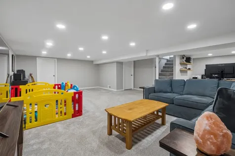 1407 Heidorn Avenue Westchester IL 60154
