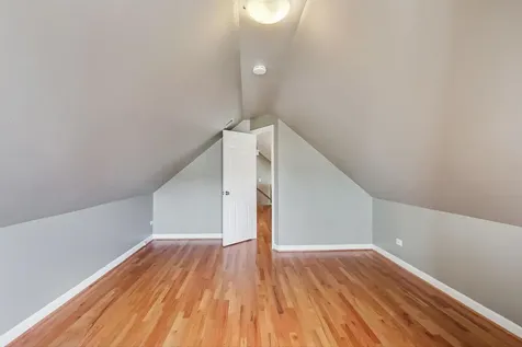 2330 North Greenview Avenue Chicago IL 60614