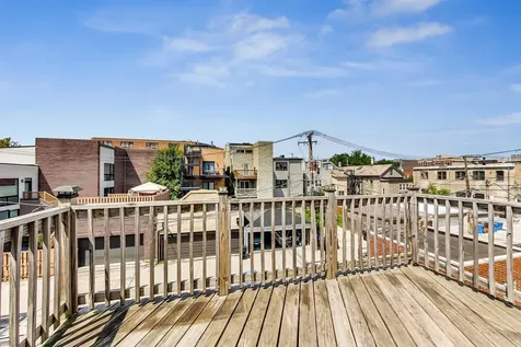 2330 North Greenview Avenue Chicago IL 60614