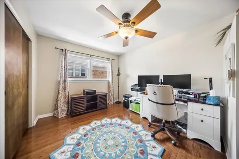883 Buffalo Avenue Calumet City IL 60409