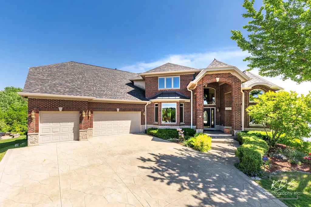 22625 Marina Drive Plainfield IL 60585
