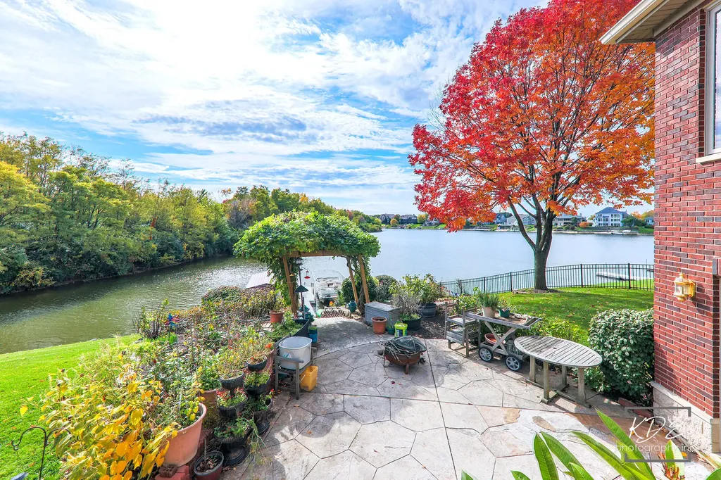 22625 Marina Drive Plainfield IL 60585