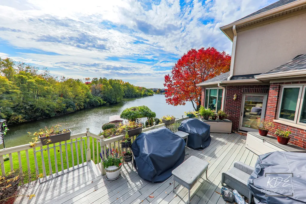 22625 Marina Drive Plainfield IL 60585