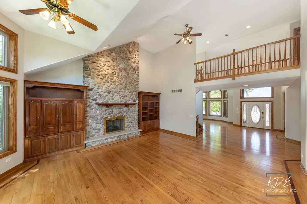 22625 Marina Drive Plainfield IL 60585