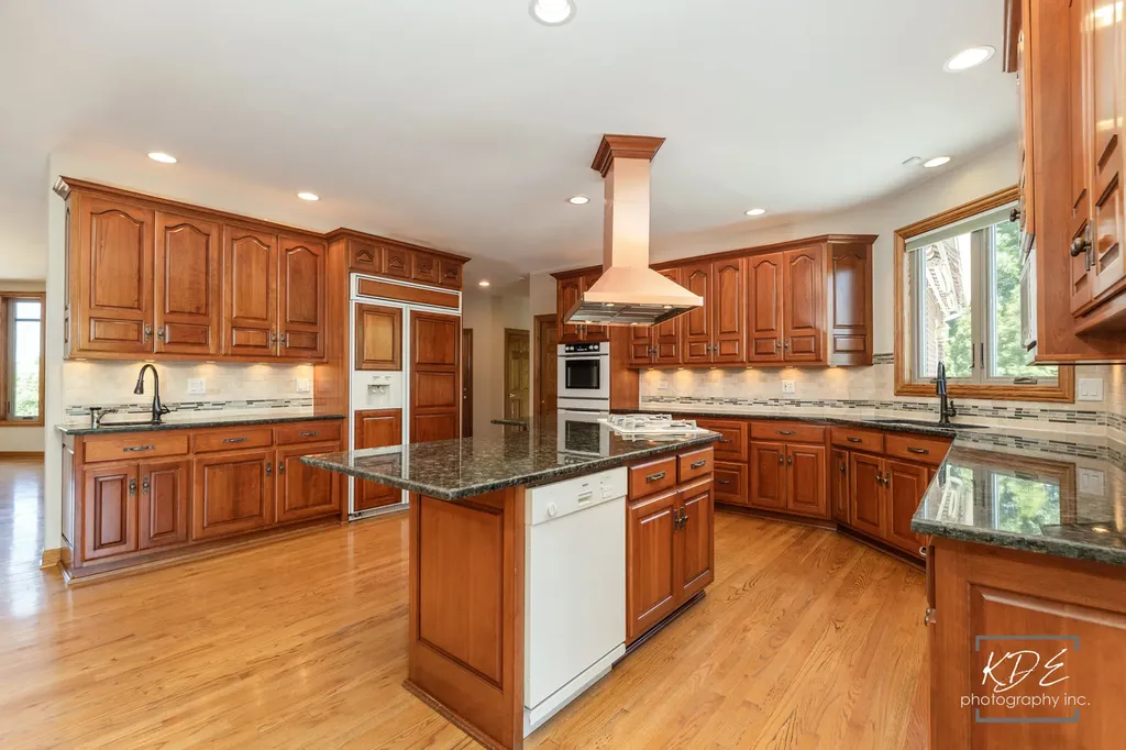 22625 Marina Drive Plainfield IL 60585