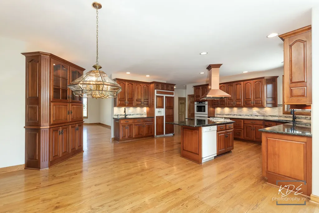 22625 Marina Drive Plainfield IL 60585