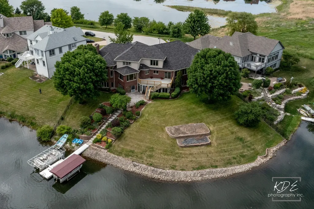 22625 Marina Drive Plainfield IL 60585