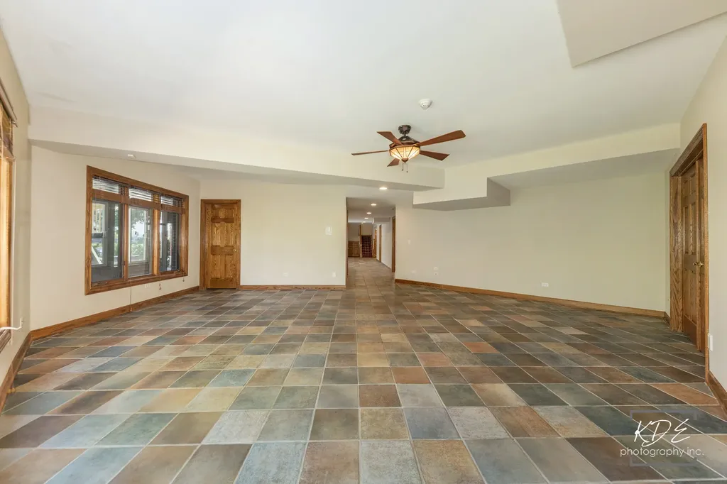 22625 Marina Drive Plainfield IL 60585
