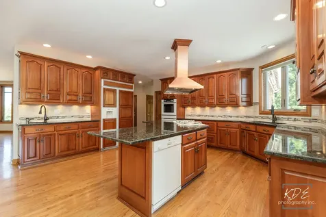 22625 Marina Drive Plainfield IL 60585