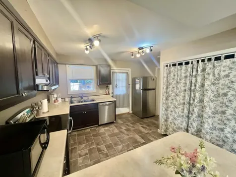 511 East Herrin Street Herrin IL 62948