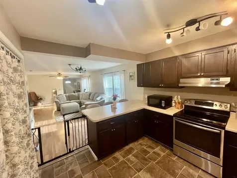 511 East Herrin Street Herrin IL 62948