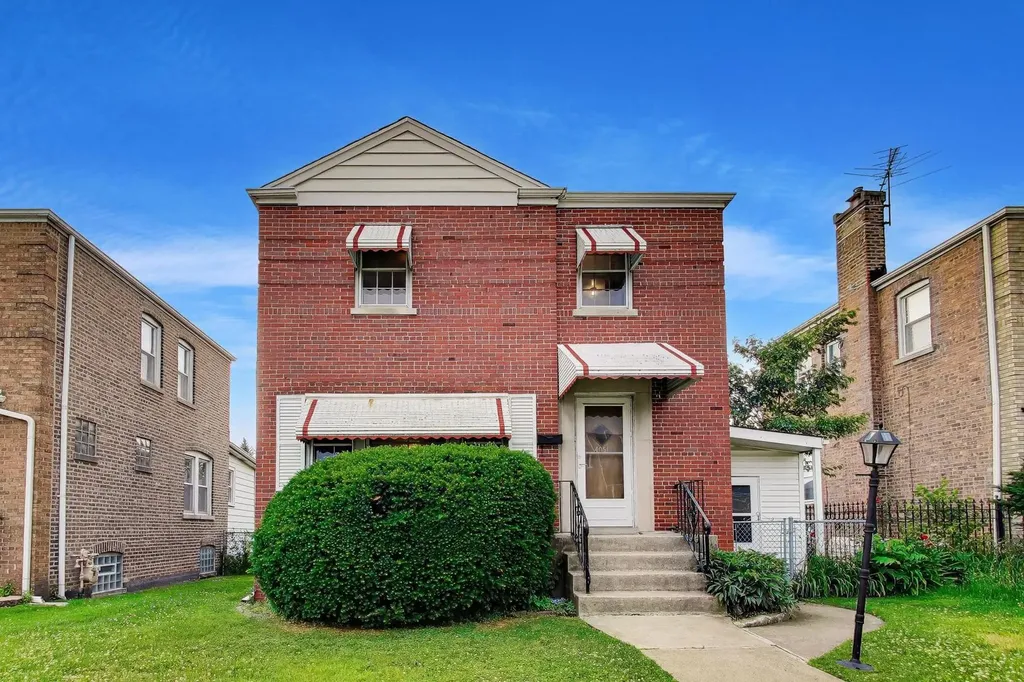 4051 West 56th Place Chicago IL 60629