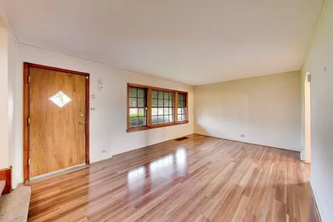 4051 West 56th Place Chicago IL 60629