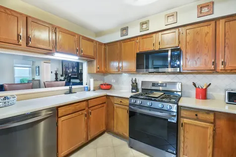 627 North Charter Hall Drive Palatine IL 60067