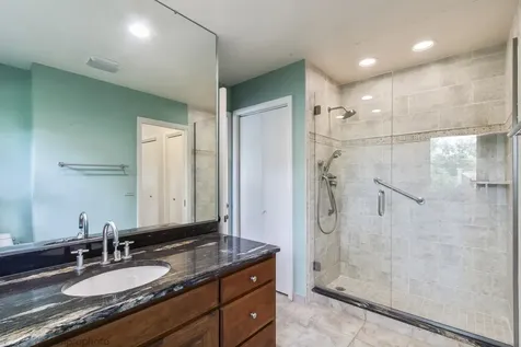 445 Chapel Hill Lane Northfield IL 60093