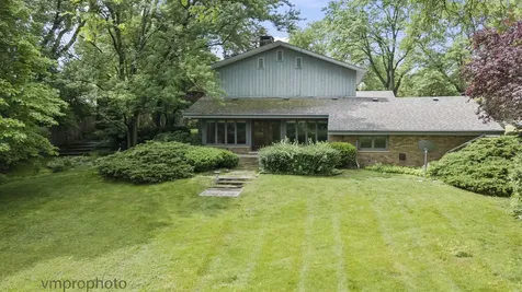 445 Chapel Hill Lane Northfield IL 60093
