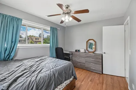 674 Saint Marys Parkway Buffalo Grove IL 60089