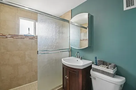 674 Saint Marys Parkway Buffalo Grove IL 60089