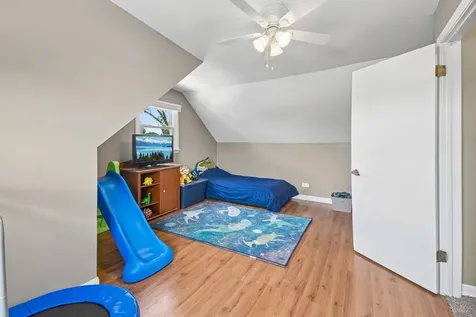 674 Saint Marys Parkway Buffalo Grove IL 60089