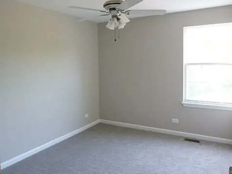 1585 Regan Court Hoffman Estates IL 60192