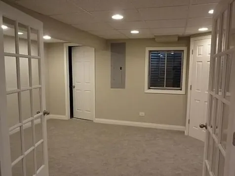 1585 Regan Court Hoffman Estates IL 60192