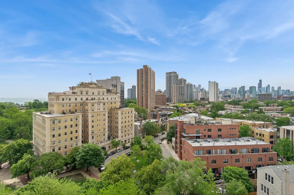 1960 North Lincoln Park West Avenue Chicago IL 60614