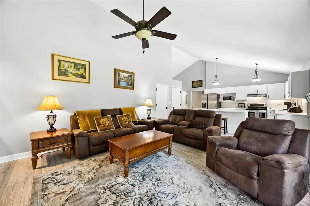 1153 Brighton Road Naperville IL 60563