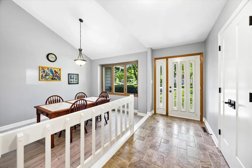 1153 Brighton Road Naperville IL 60563