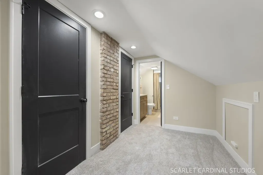 1311 South Meyers Road Lombard IL 60148