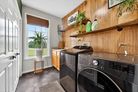 5N915 Baker Hill Court St. Charles IL 60175