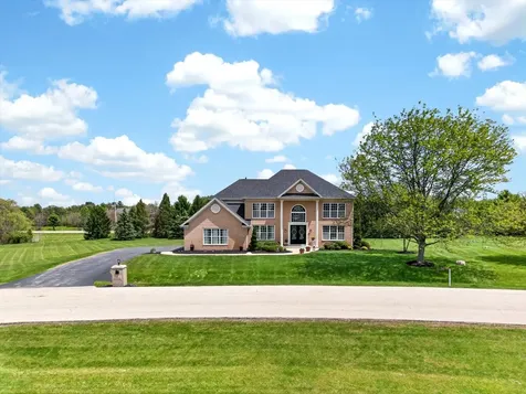 5N915 Baker Hill Court St. Charles IL 60175