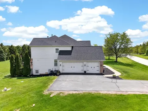 5N915 Baker Hill Court St. Charles IL 60175