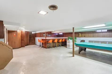 6905 43RD Street Stickney IL 60402