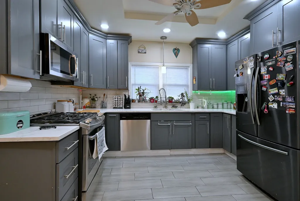 7201 South Wood Street Chicago IL 60636